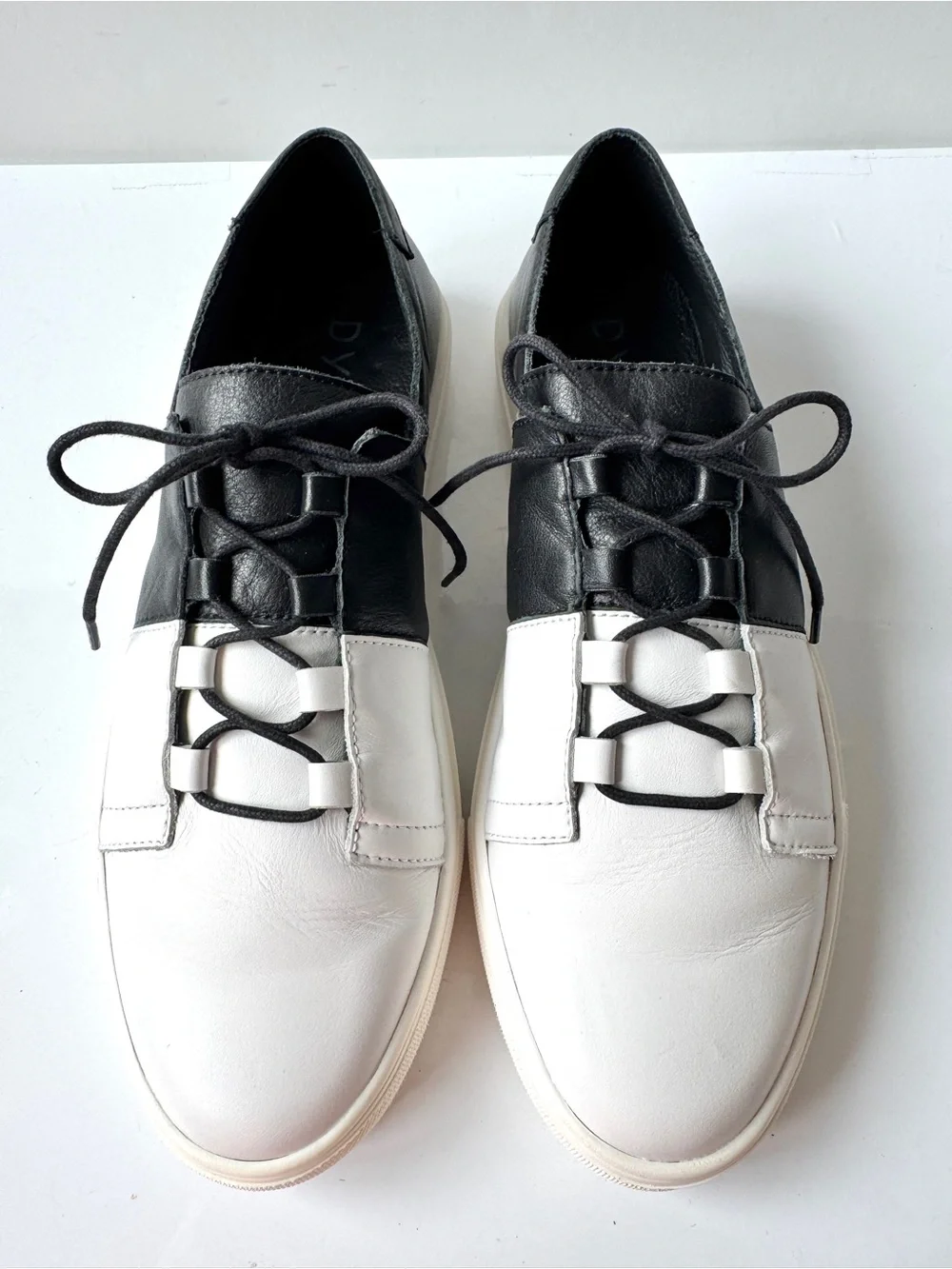 Dyan Clio Two-Tone Black and White Lace-Up Sneakers Size 40